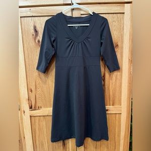 Eddie Bauer Dress Women’s XS Black ALine Knit VNeck 3/4 Sleeve Stretchy